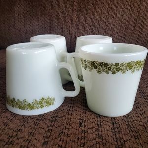1970s Pyrex Spring Bloom "crazy Daisy" coffee mugs set of 4